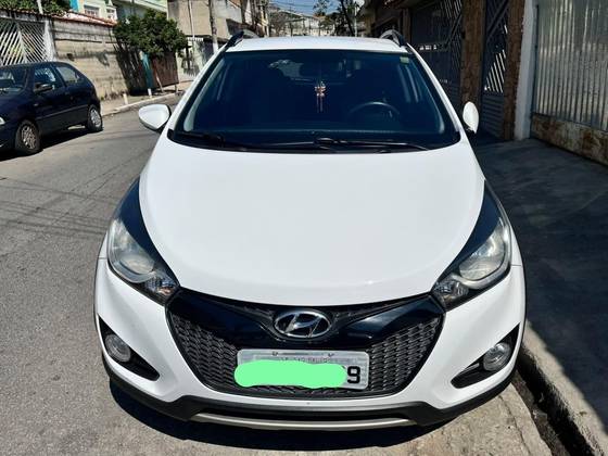 HYUNDAI HB20X 1.6 16V PREMIUM FLEX 4P AUTOMÁTICO